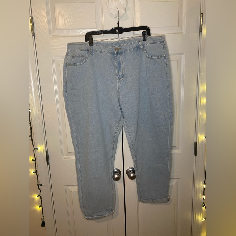 Light Wash Mom Jeans by SHEIN - Size 4X or 18/20